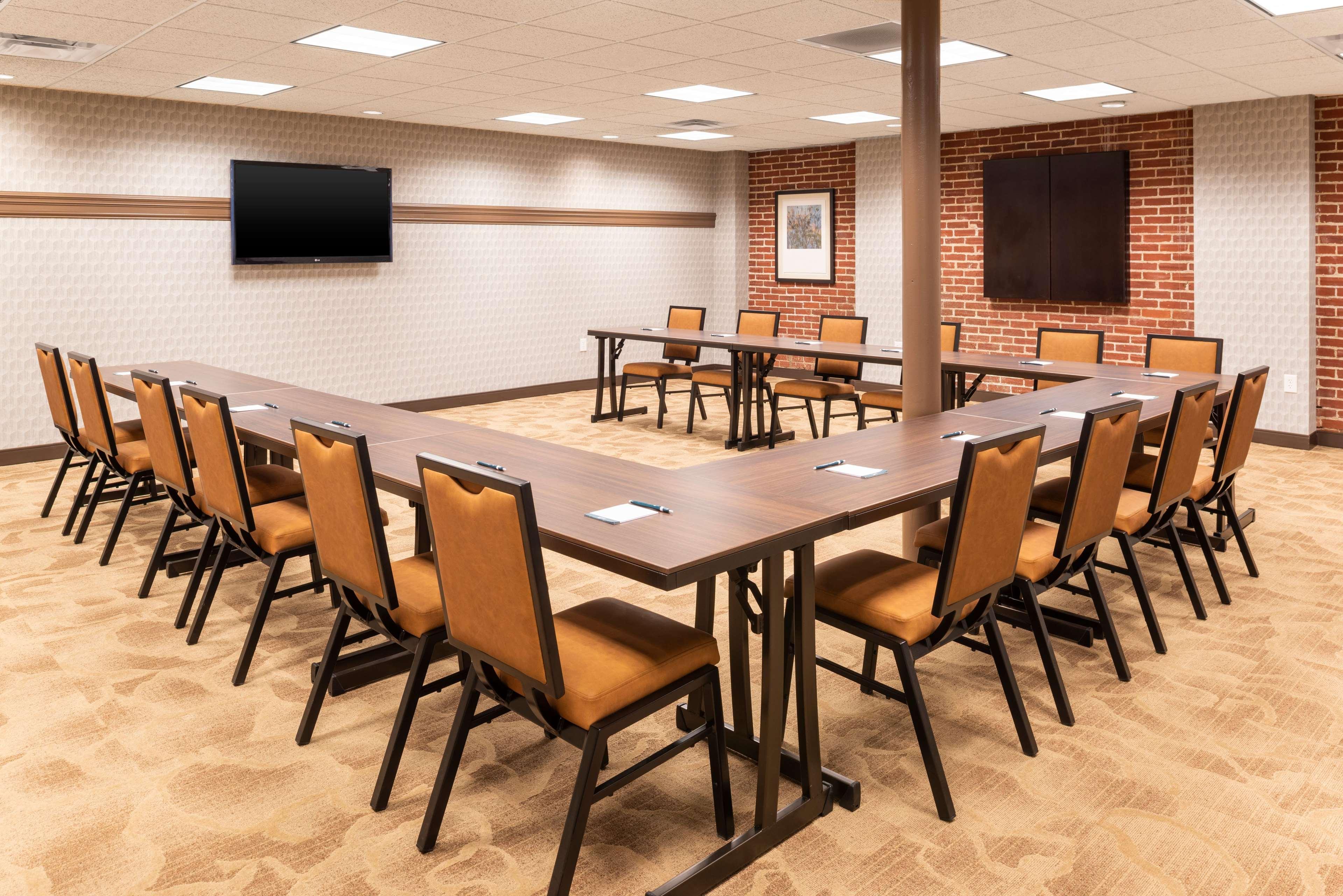 Homewood Suites By Hilton Indianapolis Downtown Εξωτερικό φωτογραφία