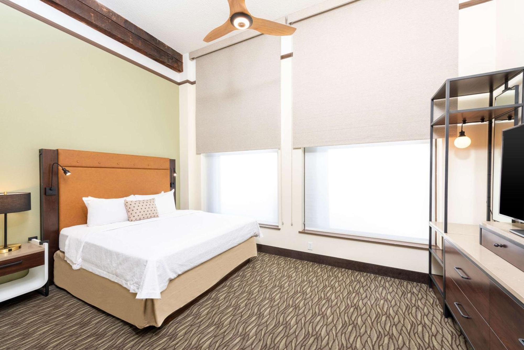 Homewood Suites By Hilton Indianapolis Downtown Εξωτερικό φωτογραφία
