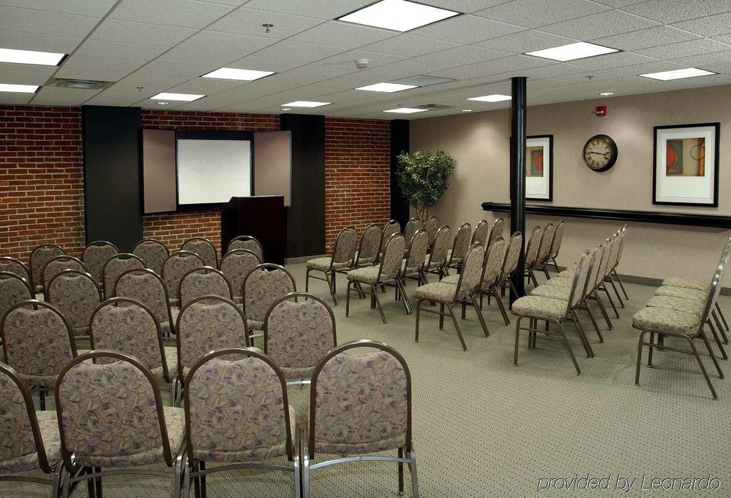 Homewood Suites By Hilton Indianapolis Downtown Εξωτερικό φωτογραφία