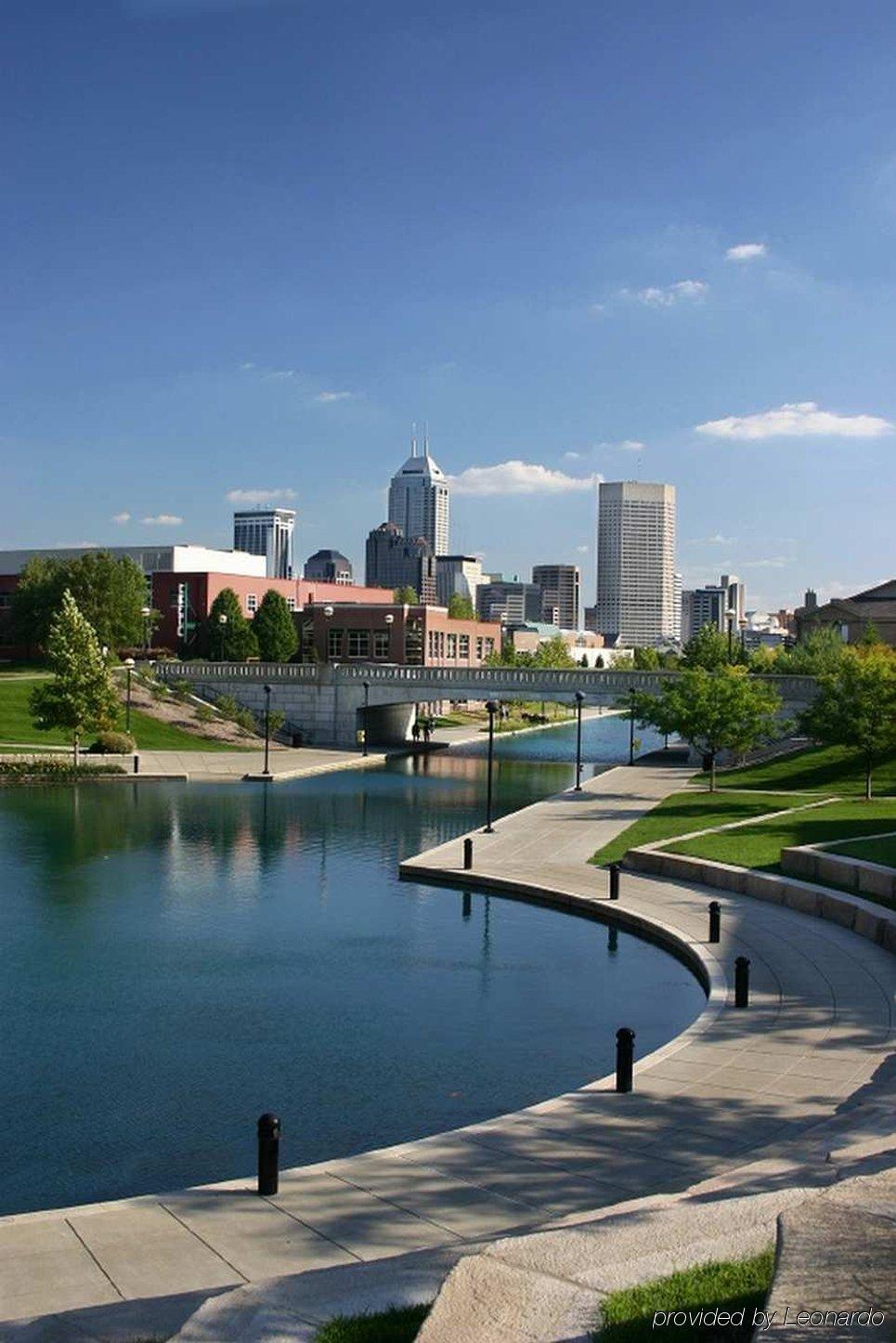 Homewood Suites By Hilton Indianapolis Downtown Εξωτερικό φωτογραφία